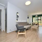 Super 10h Apartment *