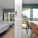 Super 10h Apartment