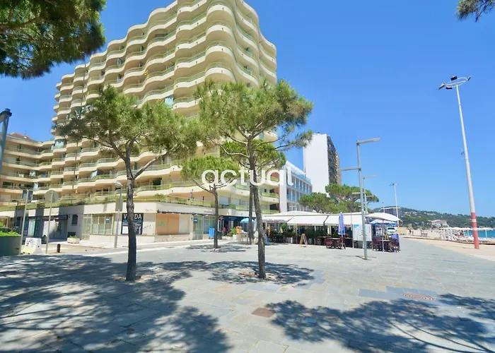 Super 10h Apartment *