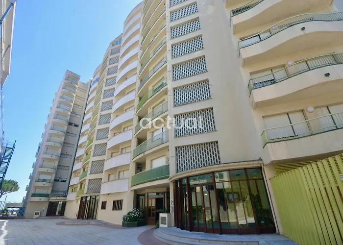 Super 10h Apartment *